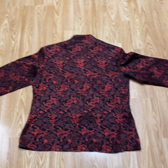 Ling Yun Red and black jacket Size L - Picture 8 of 11